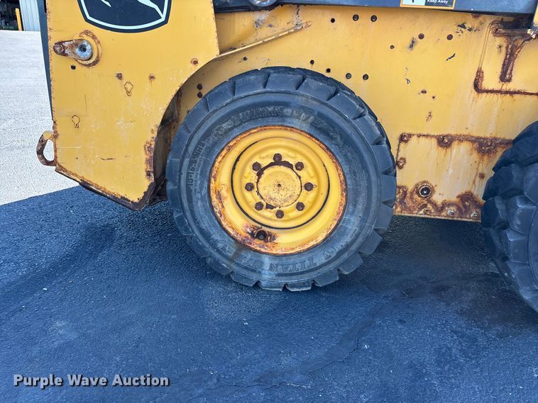 image for item DV4327 2020 John Deere 318G skid steer loader