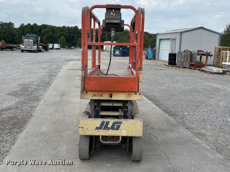 image for item DV4357 1997 JLG 2033E scissor lift