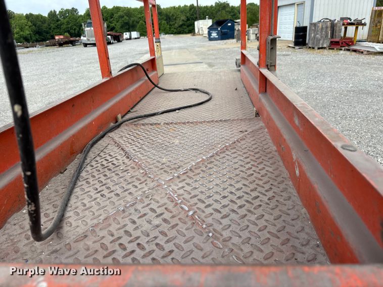 image for item DV4357 1997 JLG 2033E scissor lift