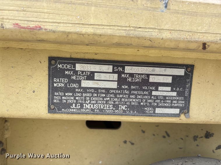 image for item DV4357 1997 JLG 2033E scissor lift