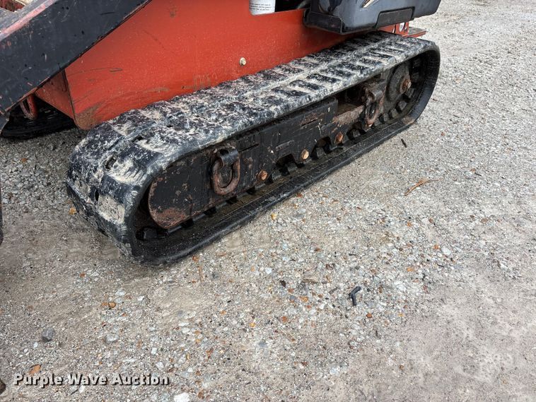 image for item DV4364 2007 Ditch Witch SK650 compact utility loader