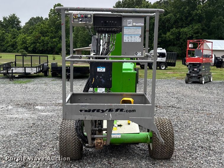 image for item DV4374 Nifty Lift SP 34 NE boom lift