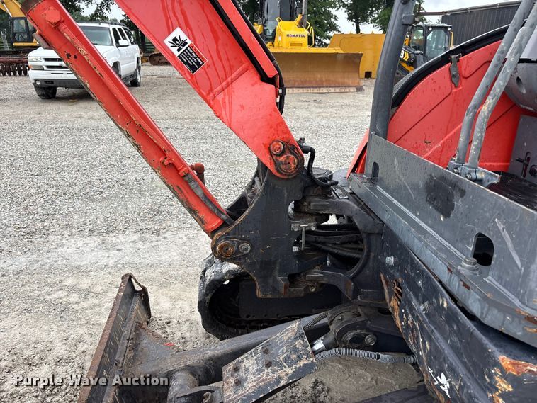 image for item DV4377 2018 Kubota KX71-3 mini excavator