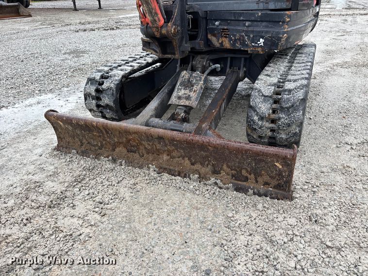 image for item DV4377 2018 Kubota KX71-3 mini excavator