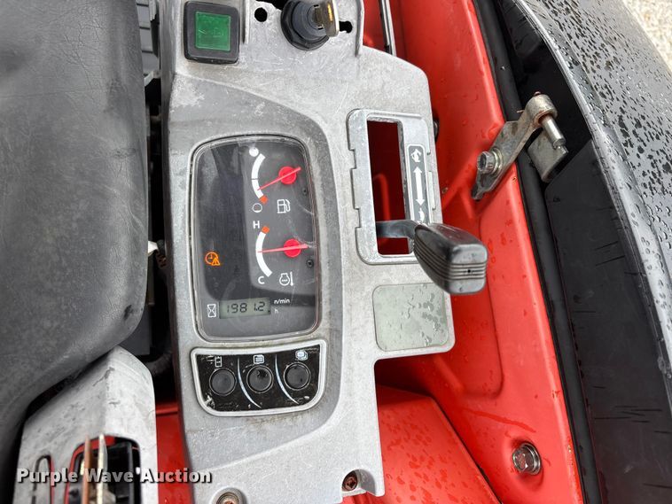 image for item DV4377 2018 Kubota KX71-3 mini excavator