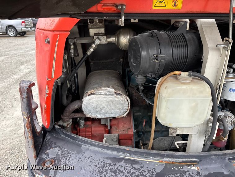 image for item DV4377 2018 Kubota KX71-3 mini excavator
