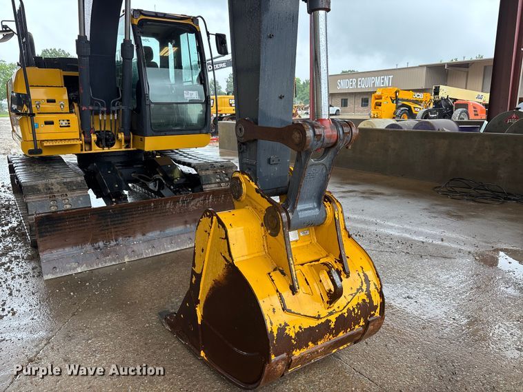 image for item DV4378 2023 John Deere 130P excavator
