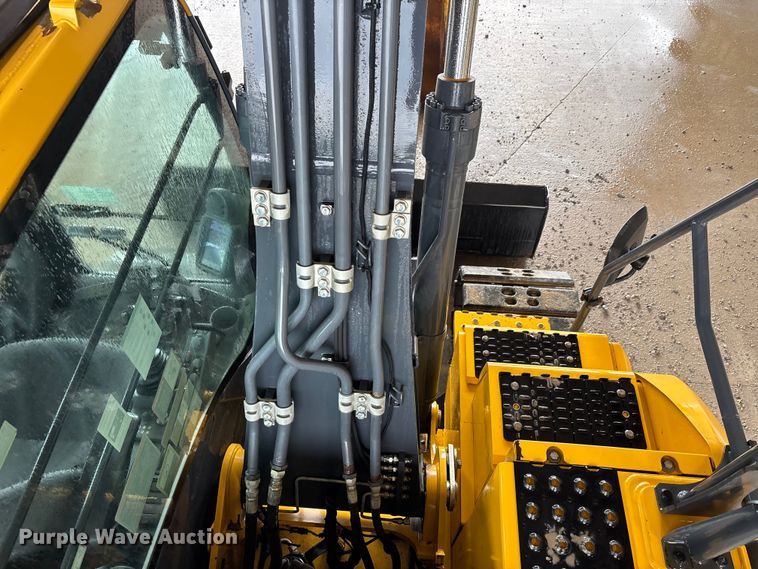 image for item DV4378 2023 John Deere 130P excavator