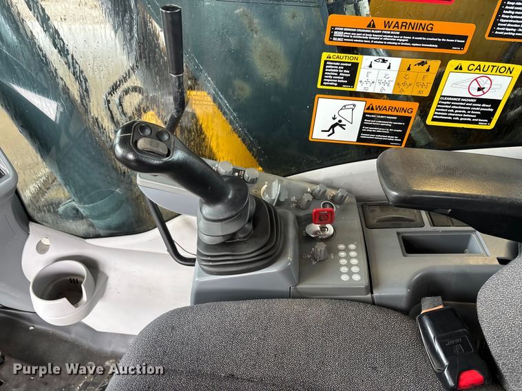 image for item DV4378 2023 John Deere 130P excavator
