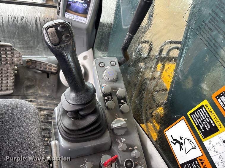 image for item DV4378 2023 John Deere 130P excavator