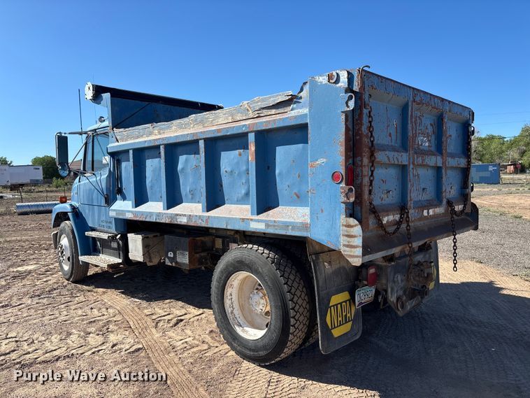 image for item DW1303 1999 Freightliner FL80 dump truck