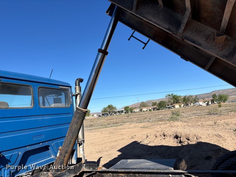 image for item DW1303 1999 Freightliner FL80 dump truck