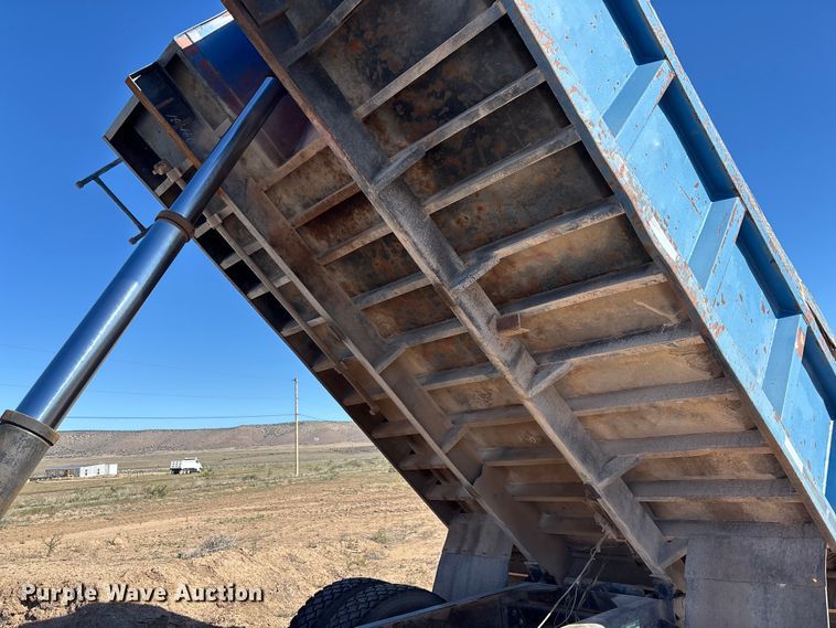 image for item DW1303 1999 Freightliner FL80 dump truck