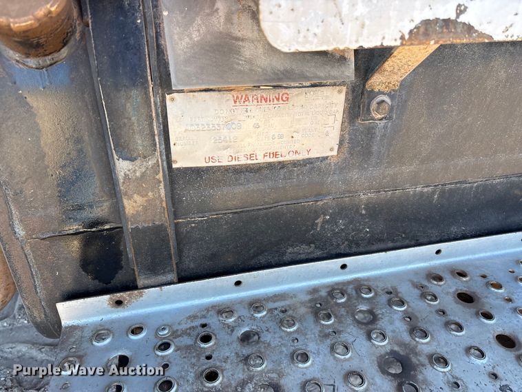image for item DW1303 1999 Freightliner FL80 dump truck