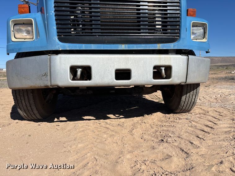 image for item DW1303 1999 Freightliner FL80 dump truck