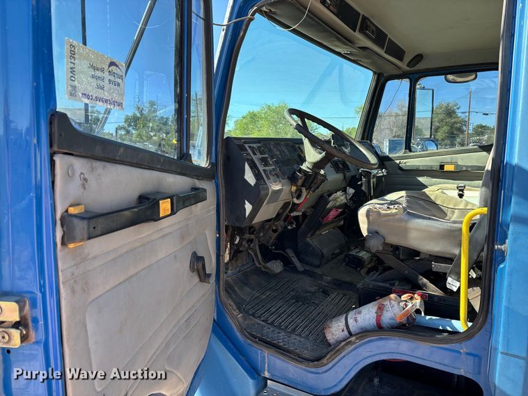 image for item DW1303 1999 Freightliner FL80 dump truck