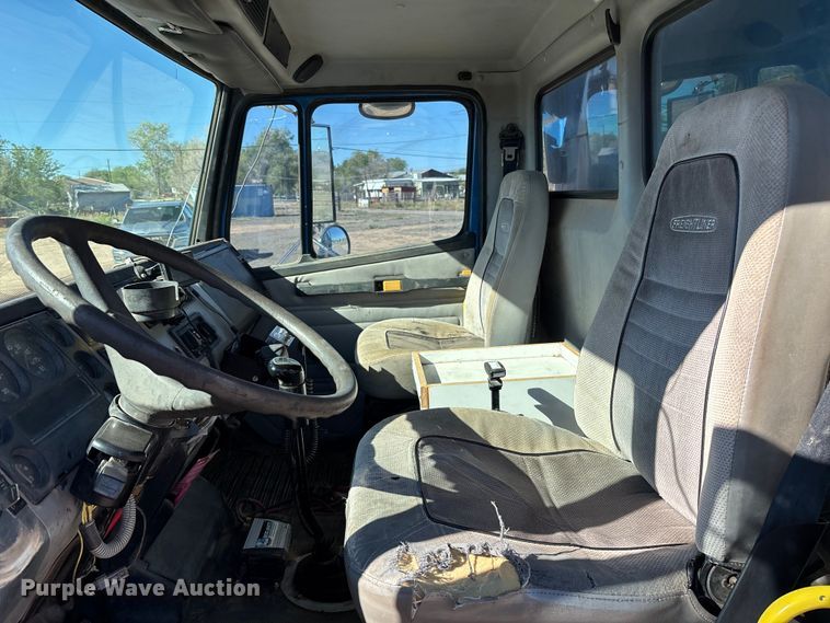 image for item DW1303 1999 Freightliner FL80 dump truck
