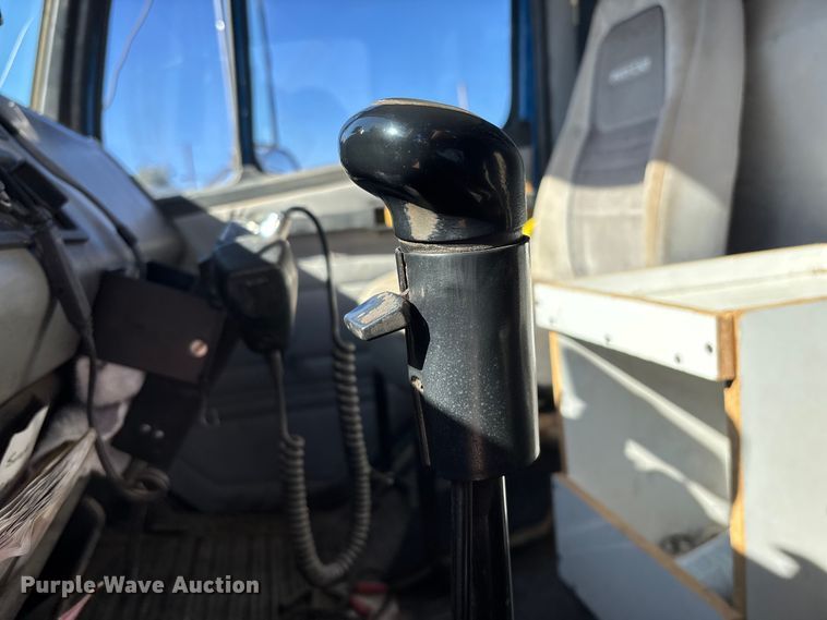 image for item DW1303 1999 Freightliner FL80 dump truck