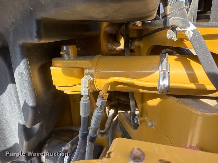 image for item DW6765 2013 Caterpillar 12M2 VHP Plus motor grader