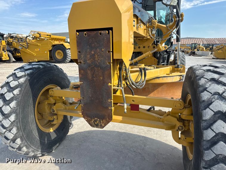image for item DW6765 2013 Caterpillar 12M2 VHP Plus motor grader