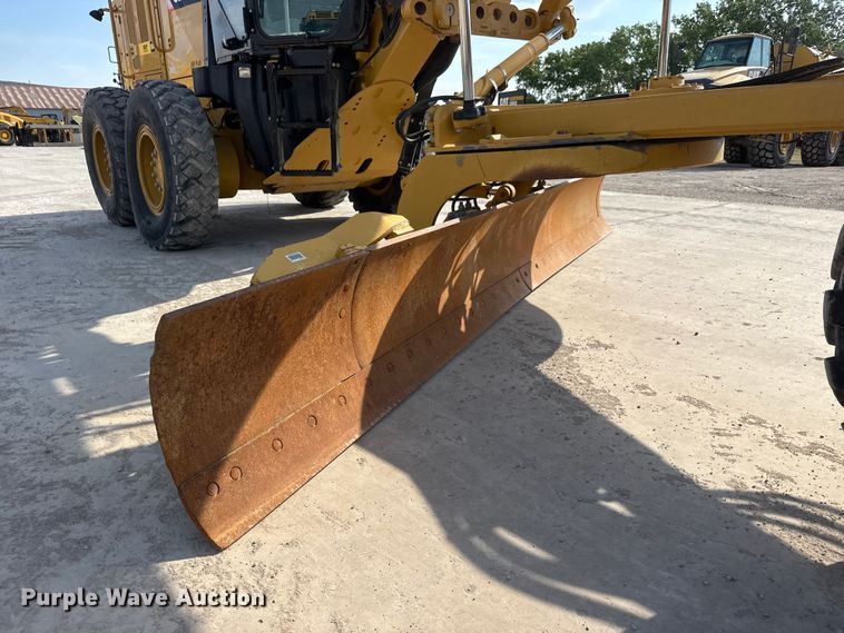 image for item DW6765 2013 Caterpillar 12M2 VHP Plus motor grader