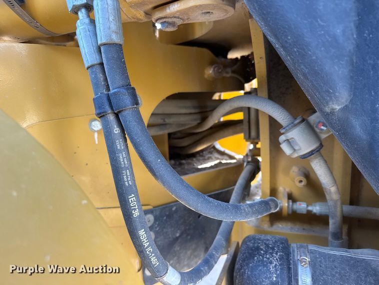 image for item DW6765 2013 Caterpillar 12M2 VHP Plus motor grader