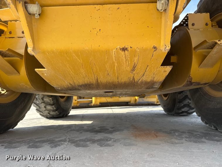 image for item DW6765 2013 Caterpillar 12M2 VHP Plus motor grader