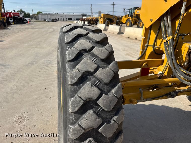 image for item DW6765 2013 Caterpillar 12M2 VHP Plus motor grader