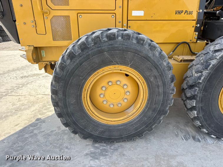 image for item DW6765 2013 Caterpillar 12M2 VHP Plus motor grader