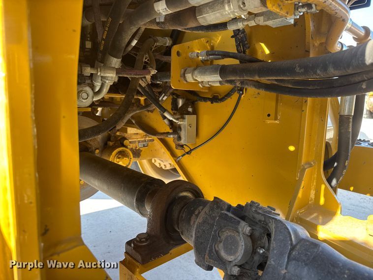 image for item DW6766 2023 Caterpillar 938M wheel loader