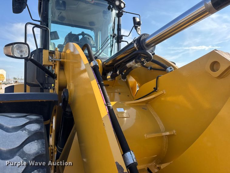 image for item DW6766 2023 Caterpillar 938M wheel loader