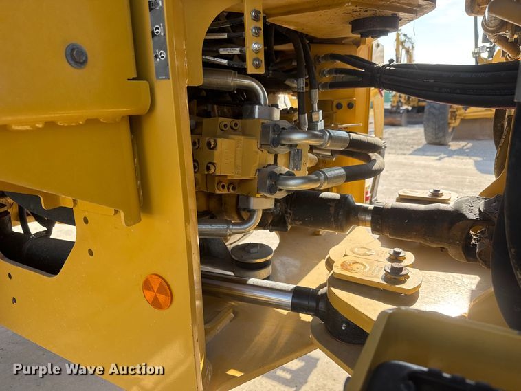 image for item DW6766 2023 Caterpillar 938M wheel loader