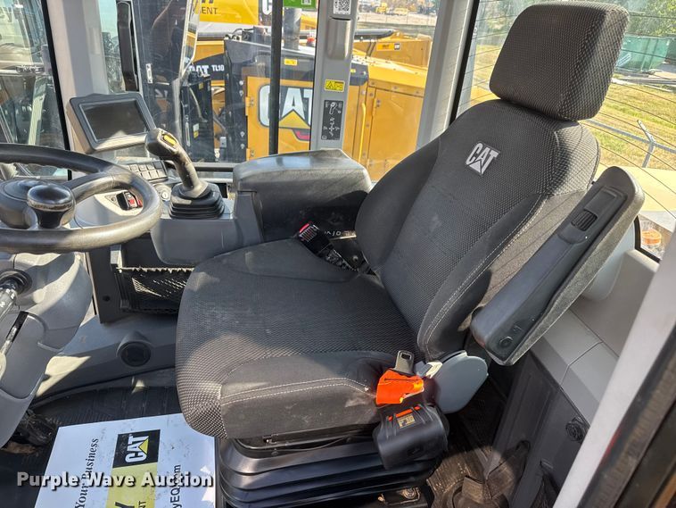 image for item DW6766 2023 Caterpillar 938M wheel loader