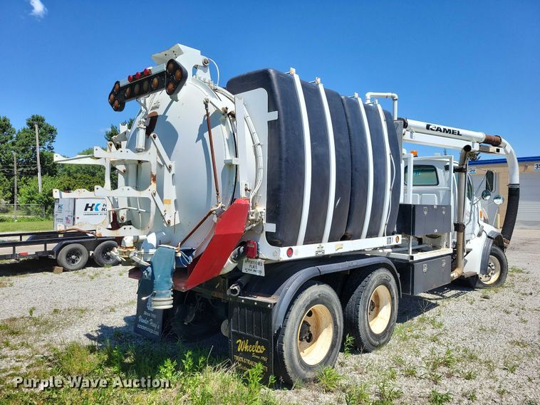 image for item DZ7126 2002 Sterling sewer jetter truck