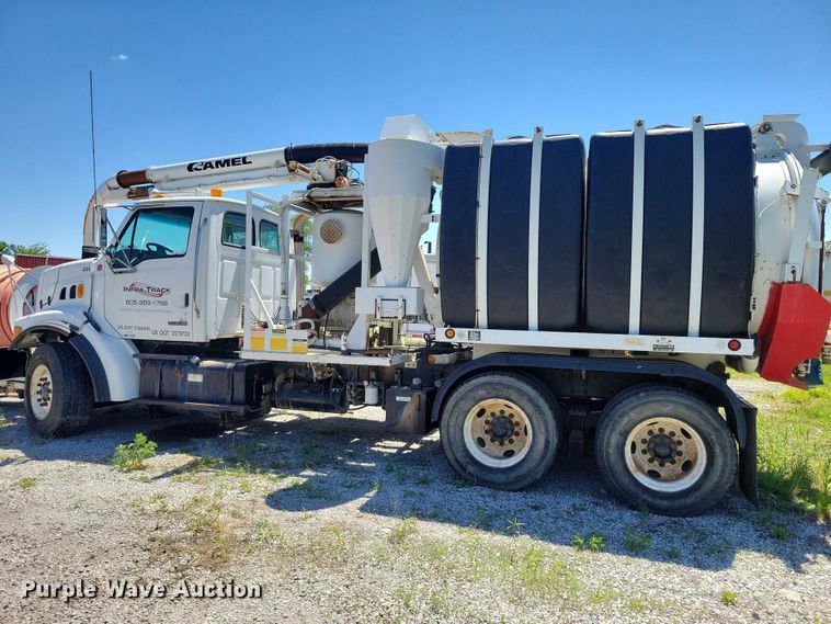 image for item DZ7126 2002 Sterling sewer jetter truck
