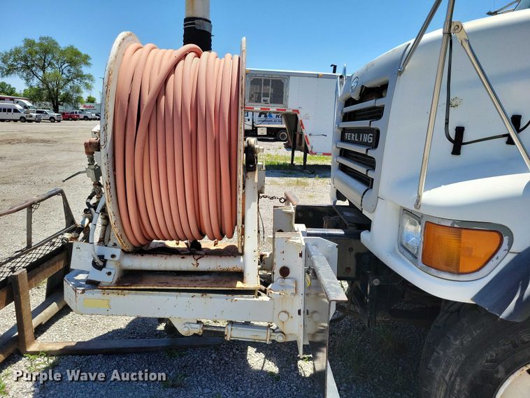 image for item DZ7126 2002 Sterling sewer jetter truck