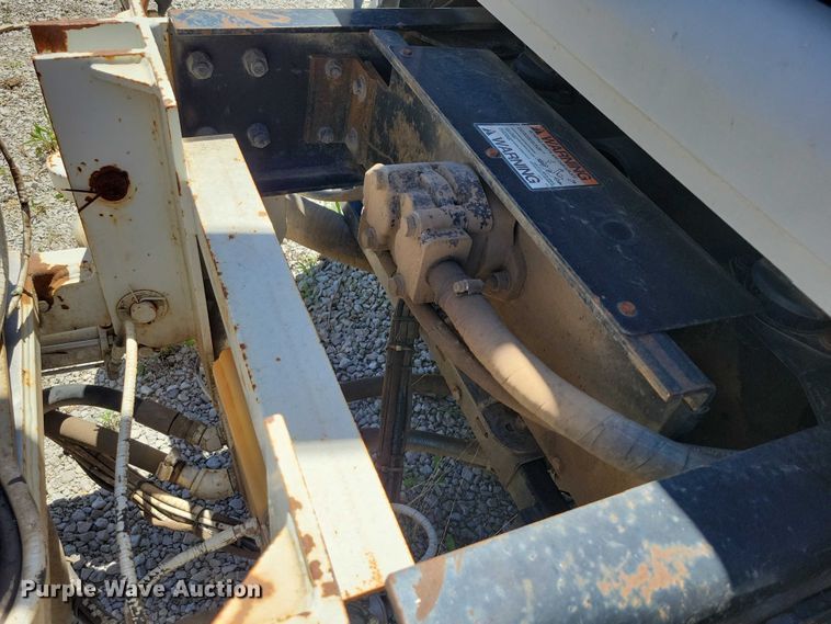 image for item DZ7126 2002 Sterling sewer jetter truck