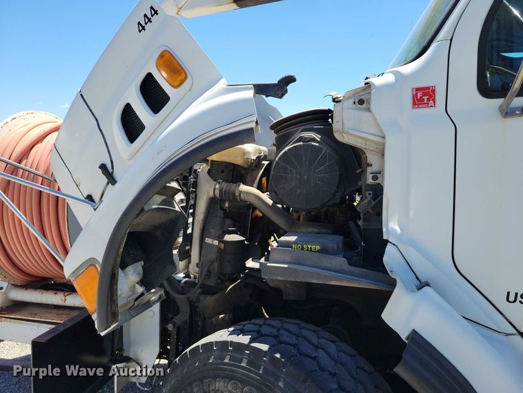 image for item DZ7126 2002 Sterling sewer jetter truck