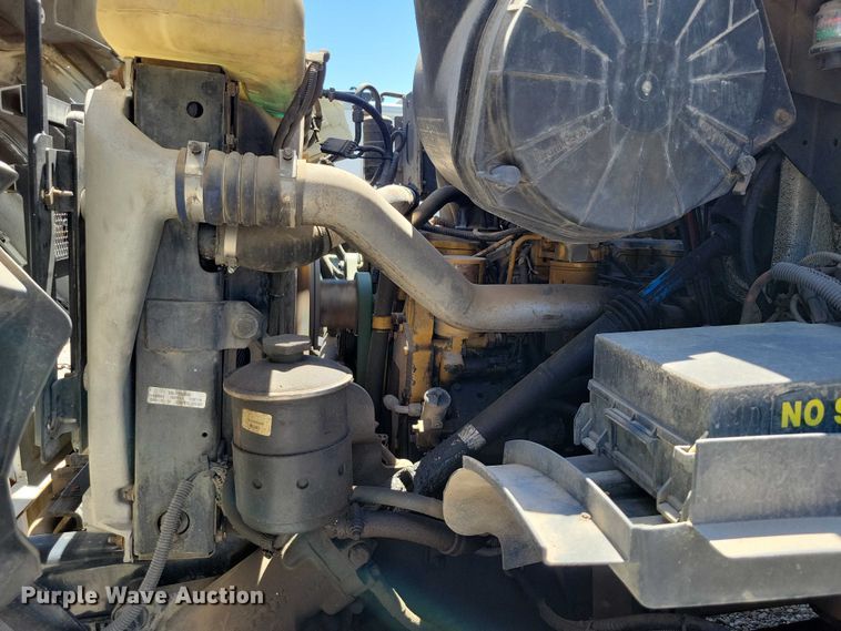 image for item DZ7126 2002 Sterling sewer jetter truck