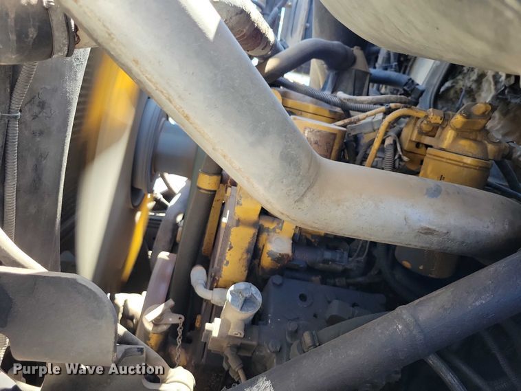image for item DZ7126 2002 Sterling sewer jetter truck