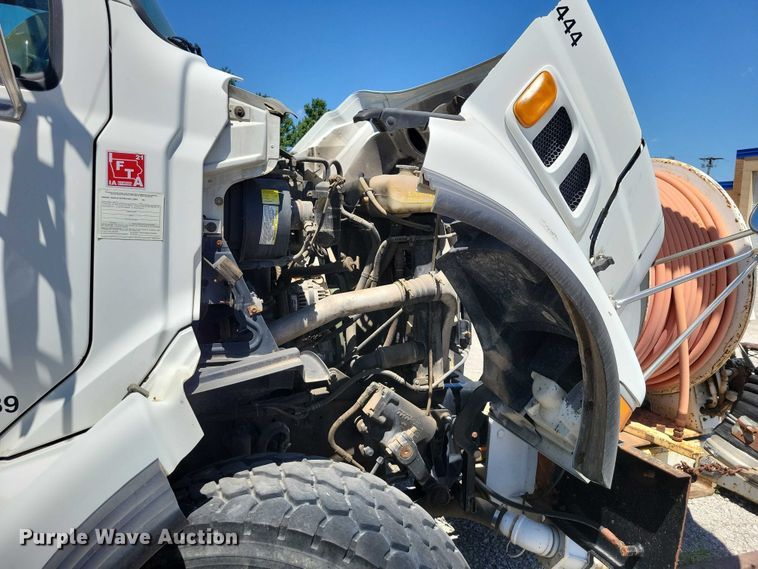 image for item DZ7126 2002 Sterling sewer jetter truck