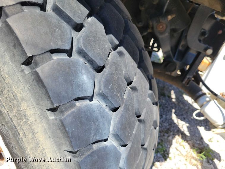 image for item DZ7126 2002 Sterling sewer jetter truck