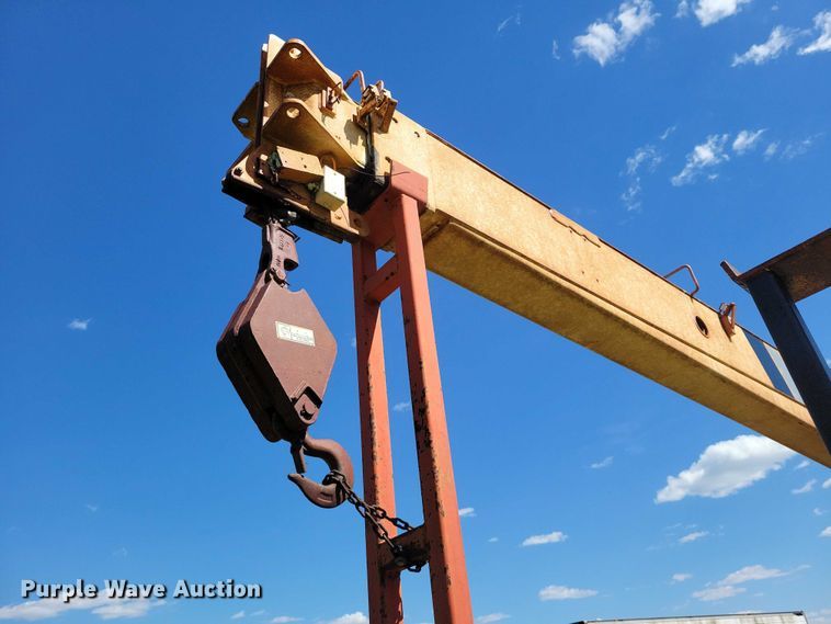 image for item DZ7131 2002 Sterling Truck L9500 Series crane truck