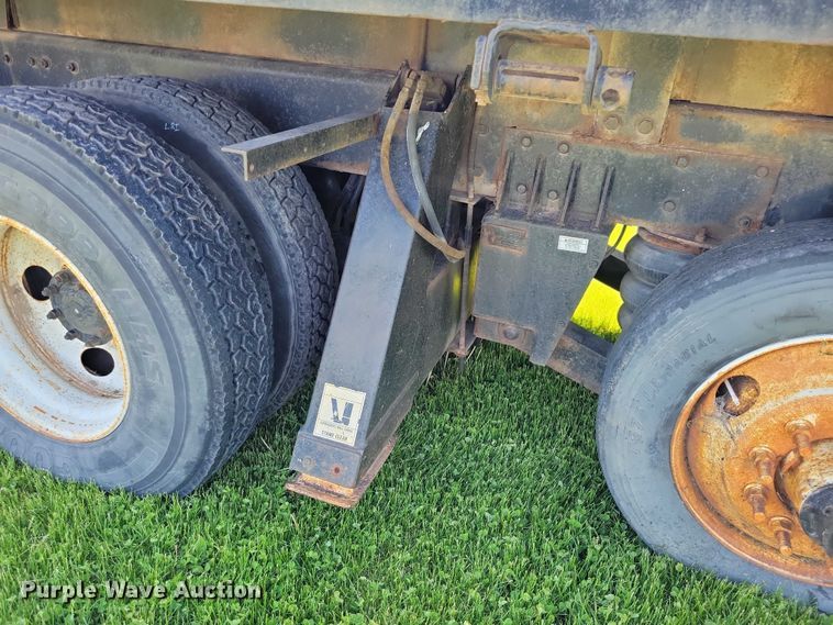 image for item DZ7131 2002 Sterling Truck L9500 Series crane truck
