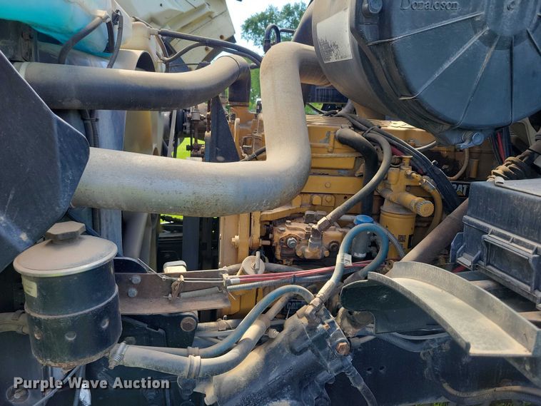 image for item DZ7131 2002 Sterling Truck L9500 Series crane truck