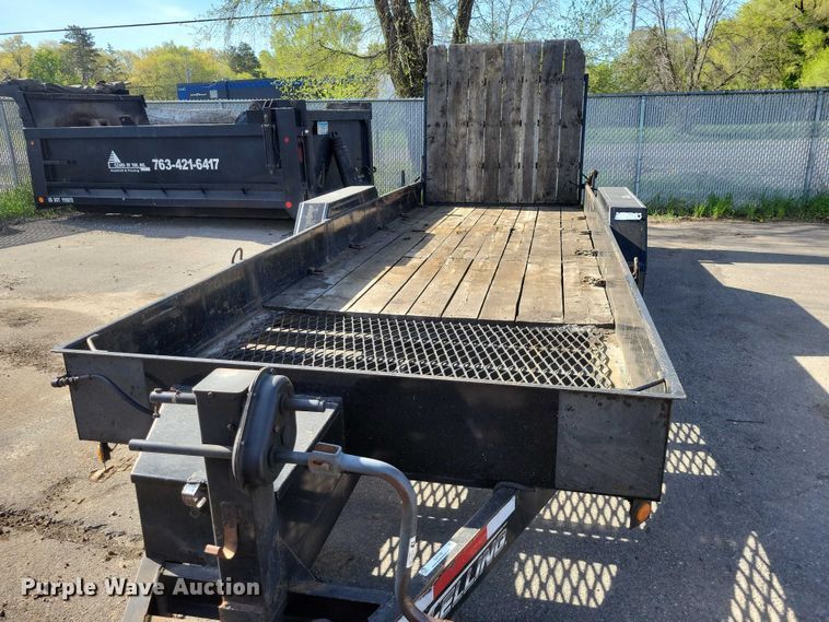 image for item DZ7135 2000 Felling Trailers equipment trailer