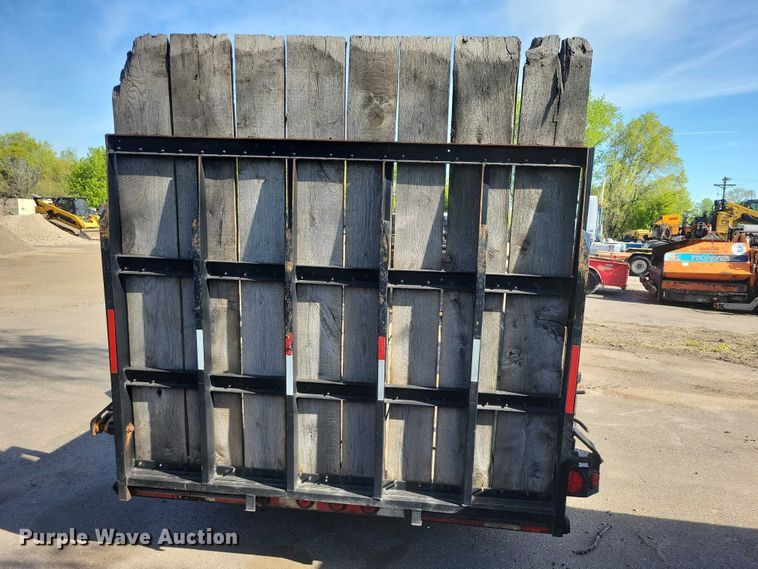 image for item DZ7135 2000 Felling Trailers equipment trailer