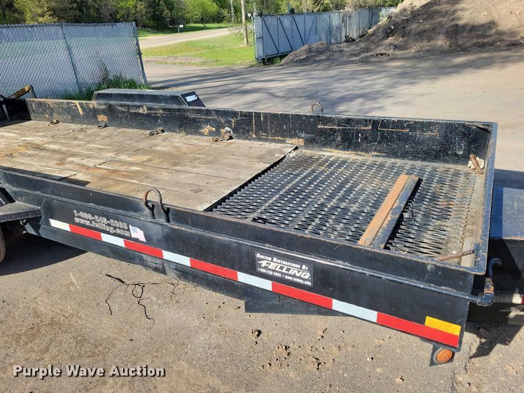image for item DZ7135 2000 Felling Trailers equipment trailer