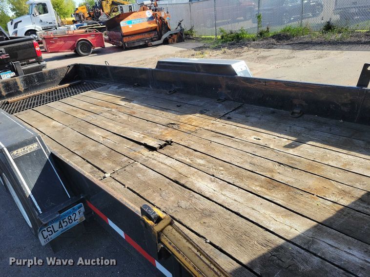 image for item DZ7135 2000 Felling Trailers equipment trailer