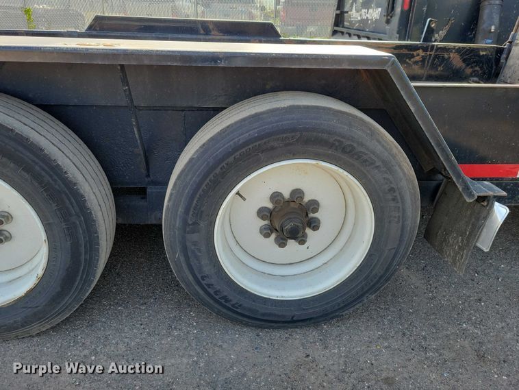 image for item DZ7135 2000 Felling Trailers equipment trailer